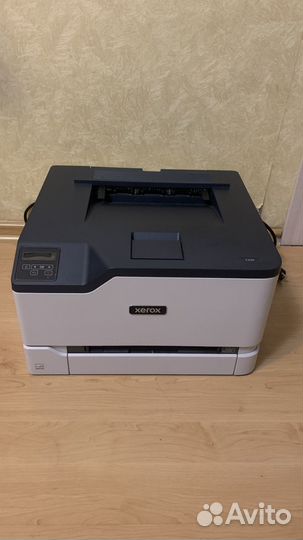 Продам цветной принтер Xerox C230