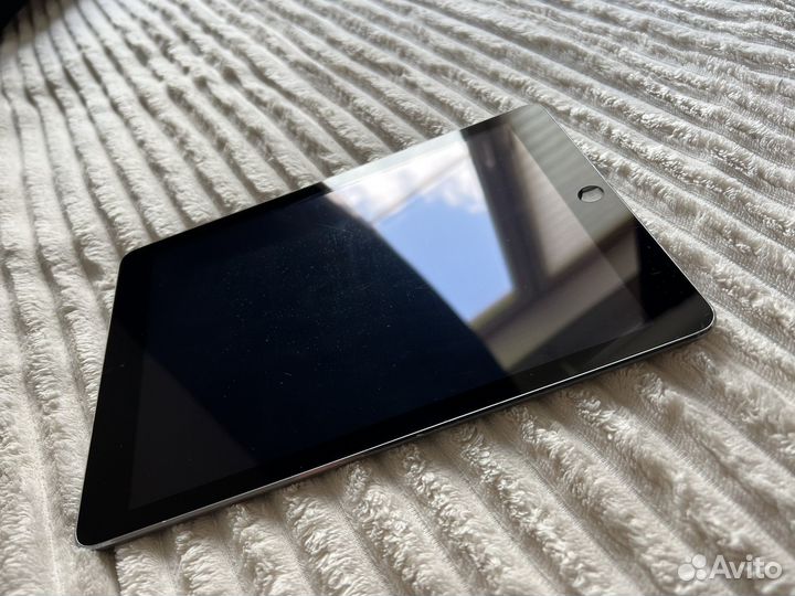 Планшет apple iPad air