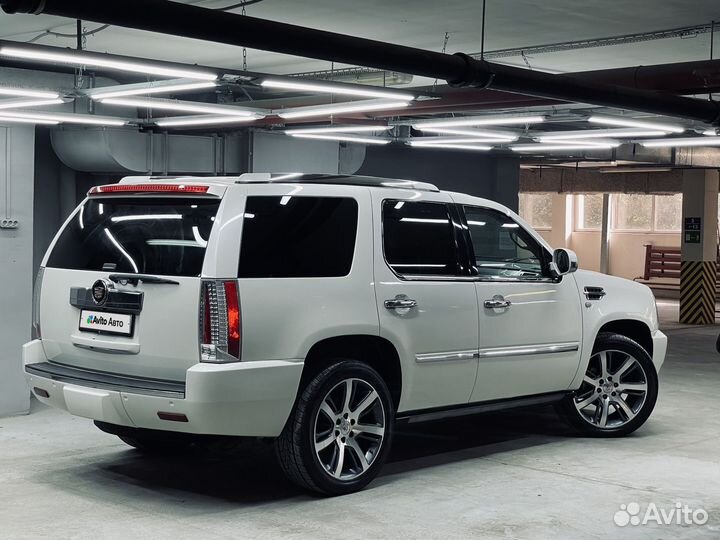 Cadillac Escalade 6.2 AT, 2010, 313 000 км