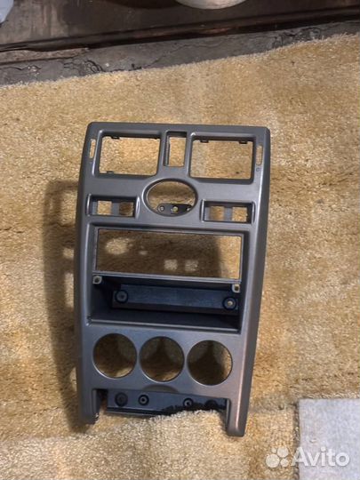 Центральная рамка Priora 1