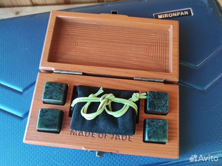 Bohemia штоф, кубики из нефрита,д/перца