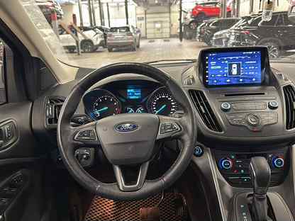 Ford Kuga 2.5 AT, 2017, 115 017 км, с пробегом, цена 1 749 900 руб., Санкт-Петербург