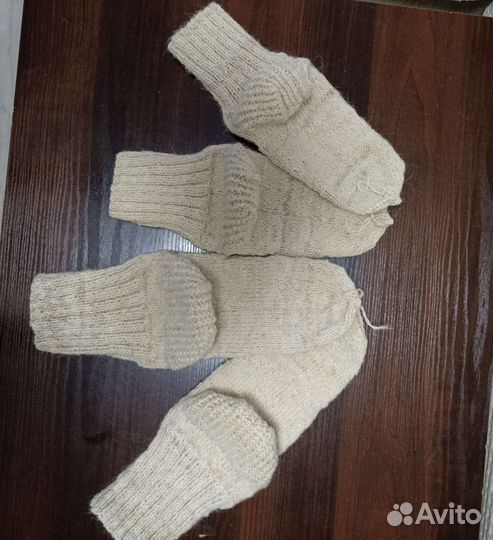 Носки из овечьей шерсти ручной работы