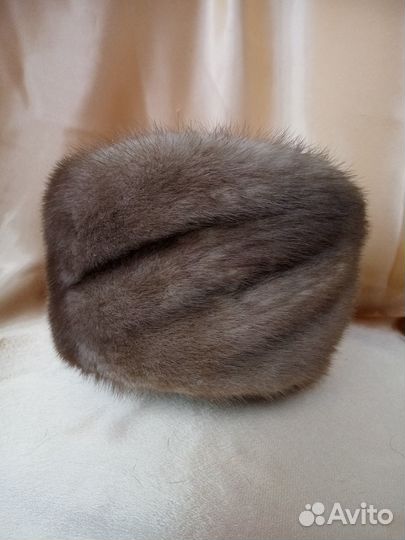 Шапка норковая боярка, б/у