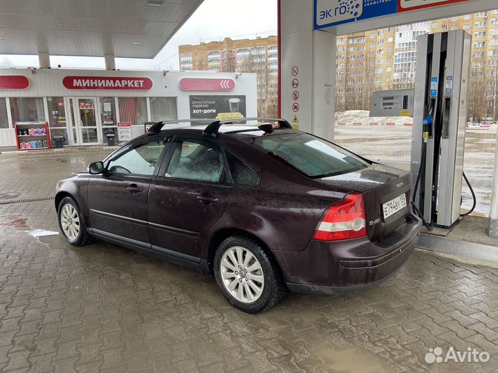 Багажник на крышу рейлинги volvo s40,v50