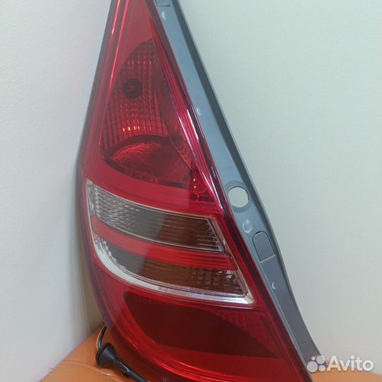 Фонарь задний левый hyundai i30