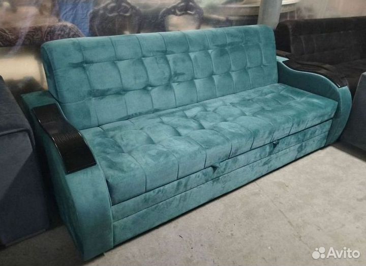 Прямой диван на заказ