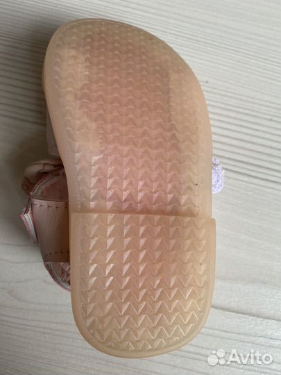 Сандали для девочки