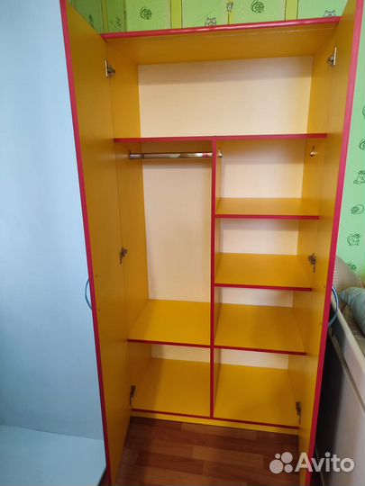 Комплект детской мебели 