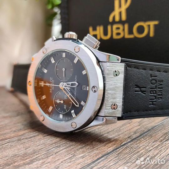 Часы наручные Hublot