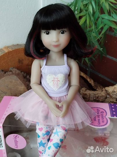 Кукла Руби Ред/Ruby Red Siblies