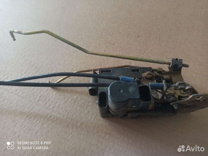 Замок дверей передней левой chery tiggo t11