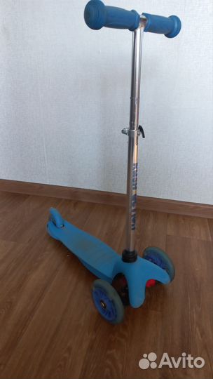 Самокат детский трехколесный