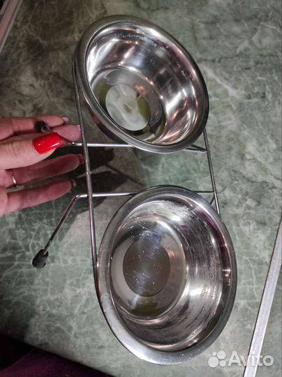 Миска двойная металлическая на подставен