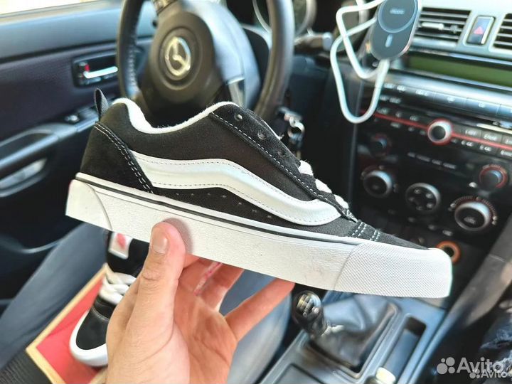 Vans knu skool