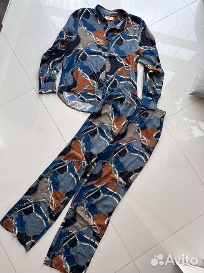 Maison en fleur костюм