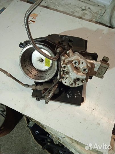 Дозатор ауди 100(45) мотор 2,3