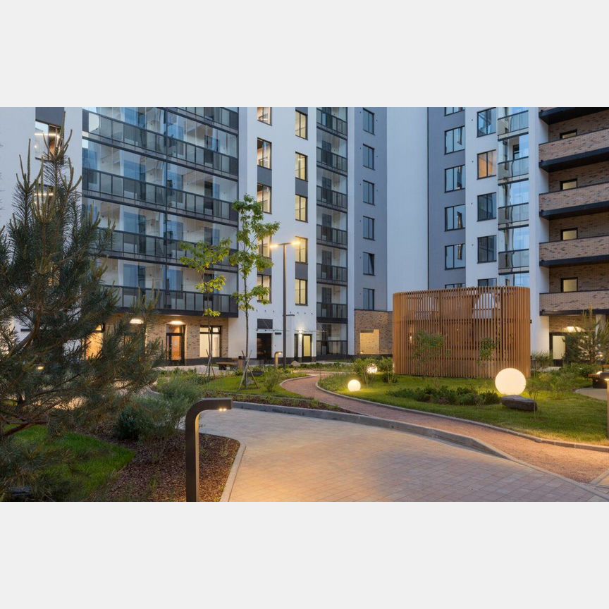 3-к. квартира, 99,9 м², 2/10 эт.