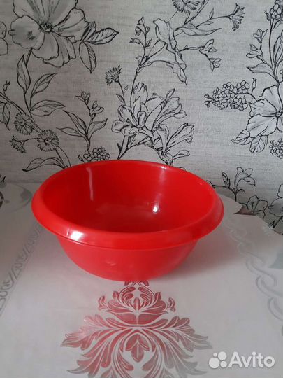 Тазики пластиковые. Набор