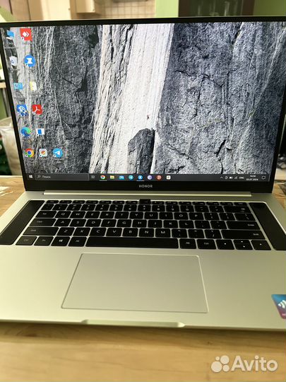 Honor magicbook x16 pro