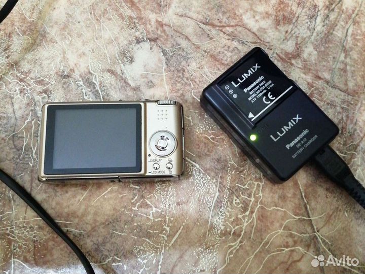 Неисправный фотоаппарат panasonic DMC-FX07