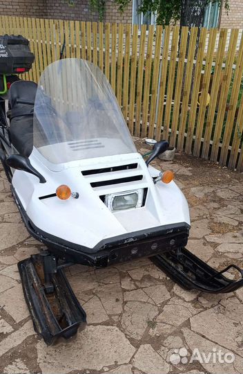 Продаëтся снегоход Рысь