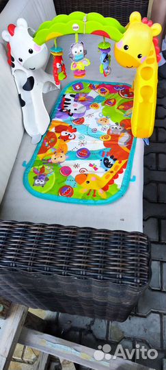 Развивающий коврик fisher price