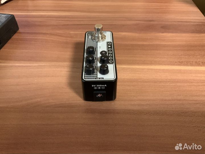 Преамп Mooer regal tone