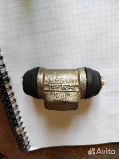 6U0611053 VAG цилиндр тормозной зад skoda felicia