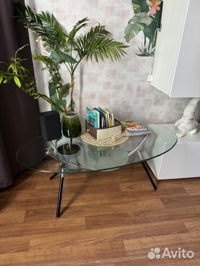 Журнальный столик