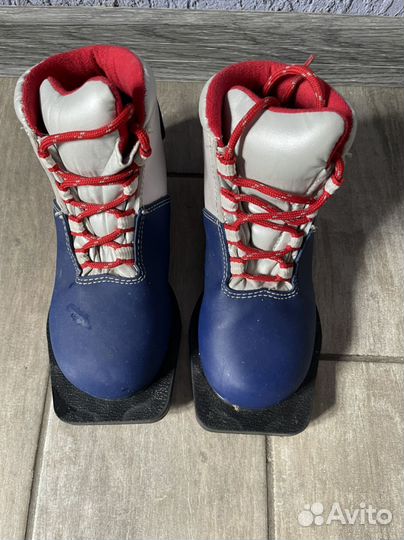 Лыжные ботинки, 31