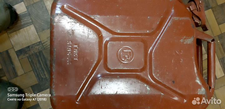 Канистра металлическая 20л