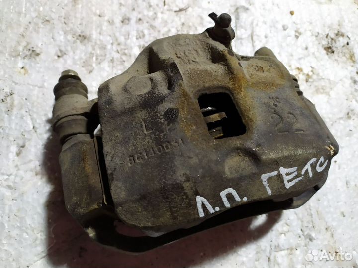 Суппорт передний левый hyundai getz