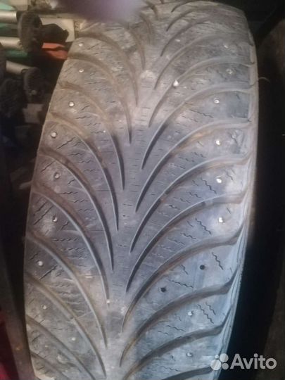 Continental comtracwinterviking 1 19.5/65 R15