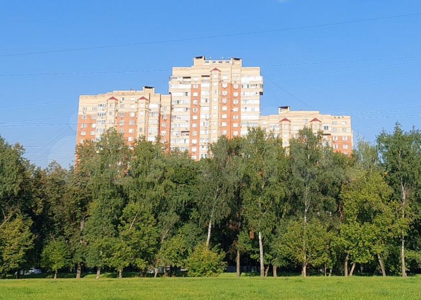 3-к. квартира, 95 м², 13/24 эт.