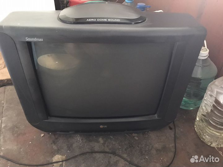 Телевизор марки LG