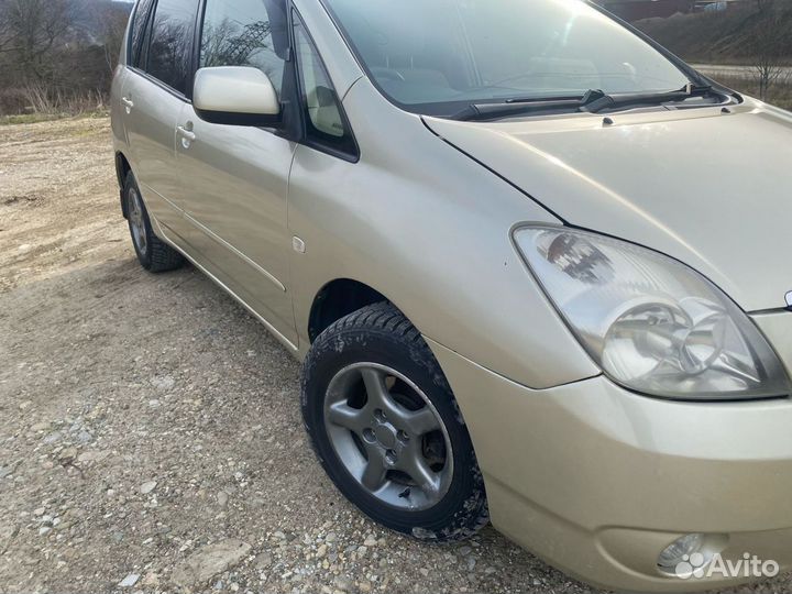 Toyota Corolla Spacio 1.8 AT, 2002, 370 000 км