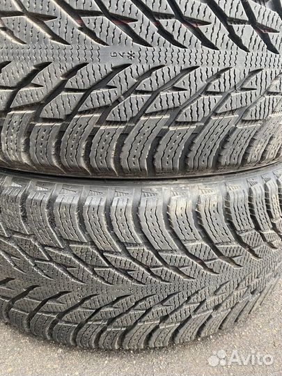 Nokian Tyres Hakkapeliitta R3 245/40 R20 99T