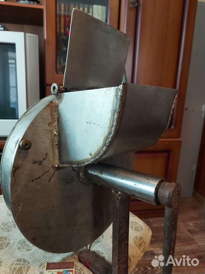 Овощерезка механическая