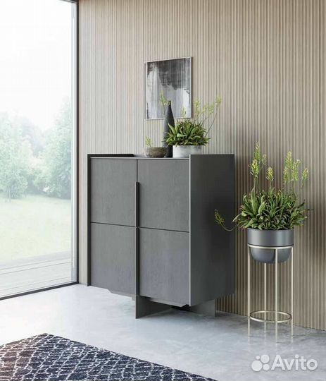 Итальянская Витрина/бар katana