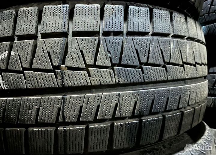 Bridgestone Blizzak RFT 225/50 R17