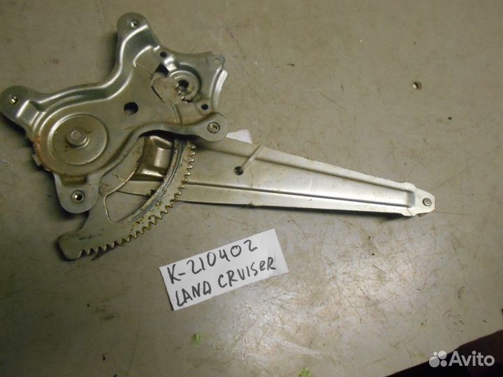 Стеклоподъемник задний правый