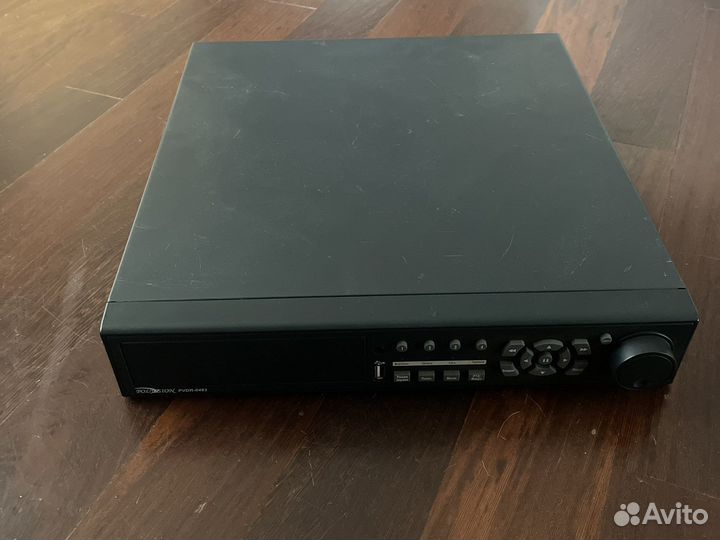 Аналоговый видеорегистратор polyvision pvdr-0463