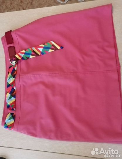 Много юбочек