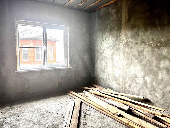 Дом 110 м² на участке 4 сот.