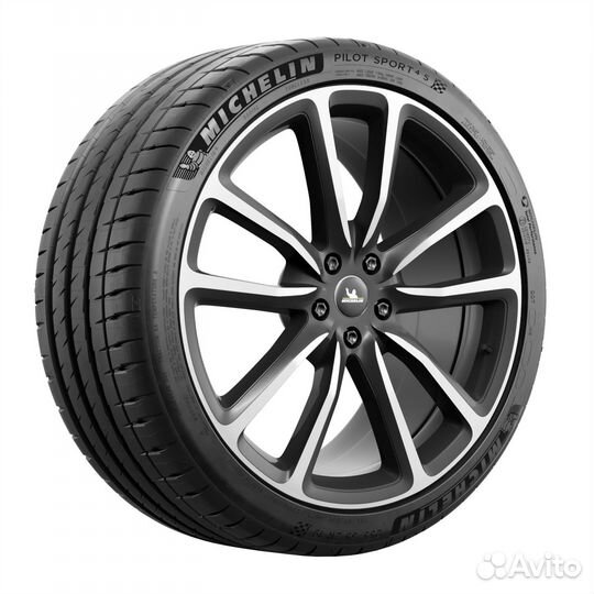 Michelin Pilot Sport 4 S 285/30 R20 99Y