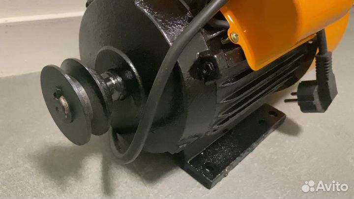 Электродвигатель 2.2 кВт 220В