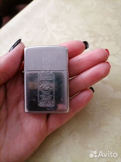 Зажигалка бензиновая zippo