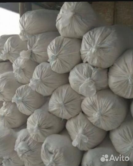 Опилки в мешках