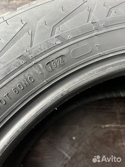 Ikon Tyres Nordman 7 SUV 225/60 R18 106T